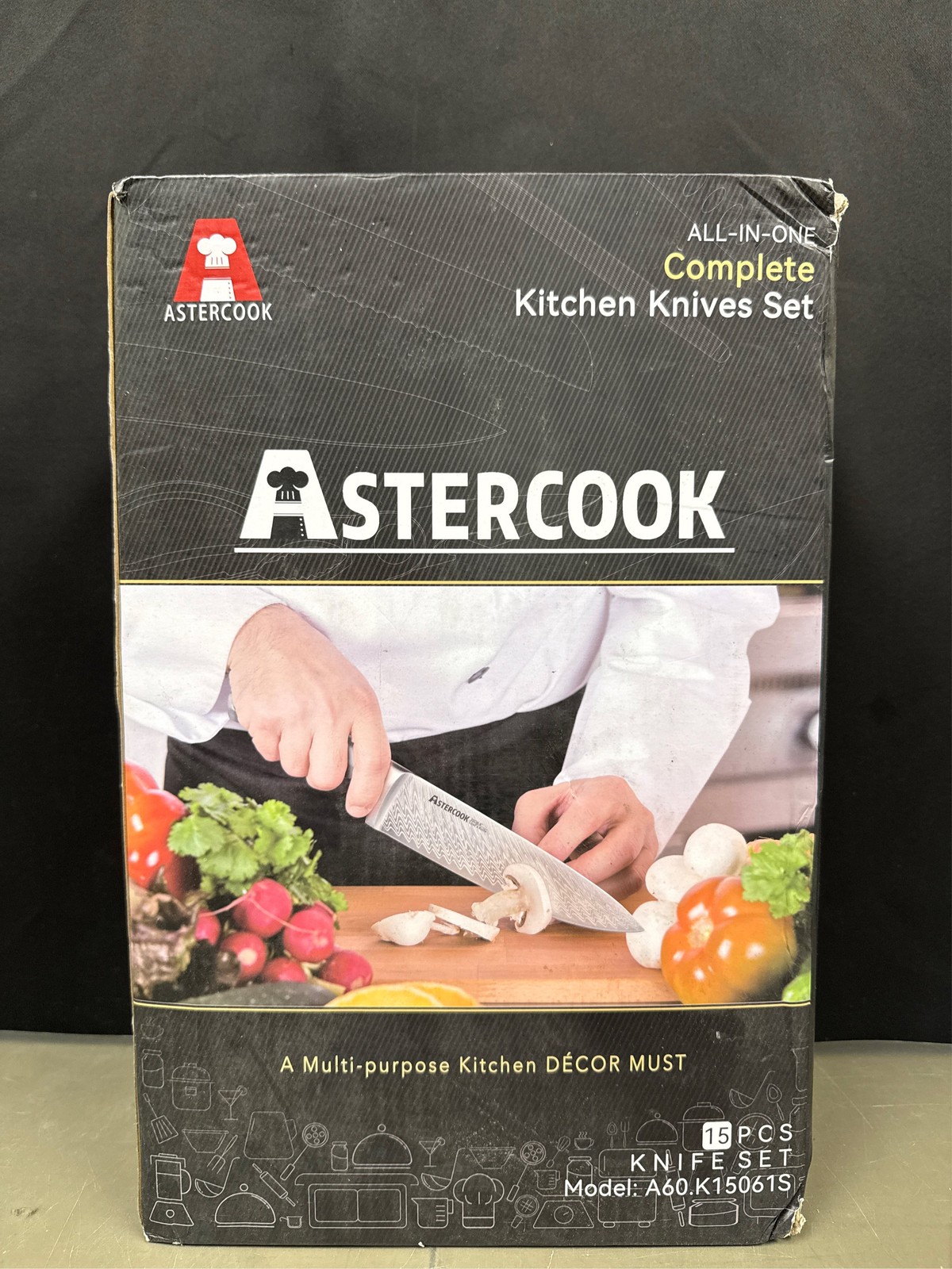 Knife Set, Astercook 15 Pieces Kitchen Knife Set with Built-in Sharpener, German