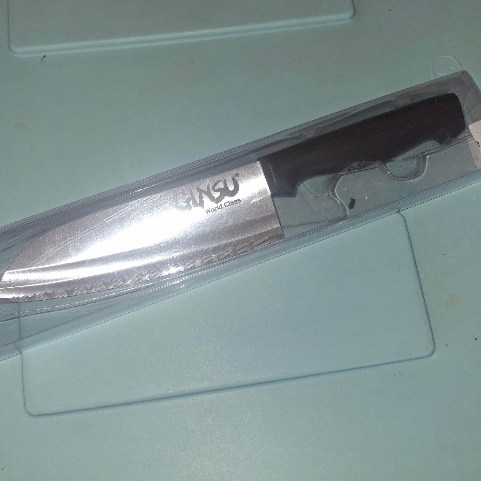 EUC 6.5″ GINSU World Class Serrated Santoku Chef’s Knife W/ Black Handle Taiwan
