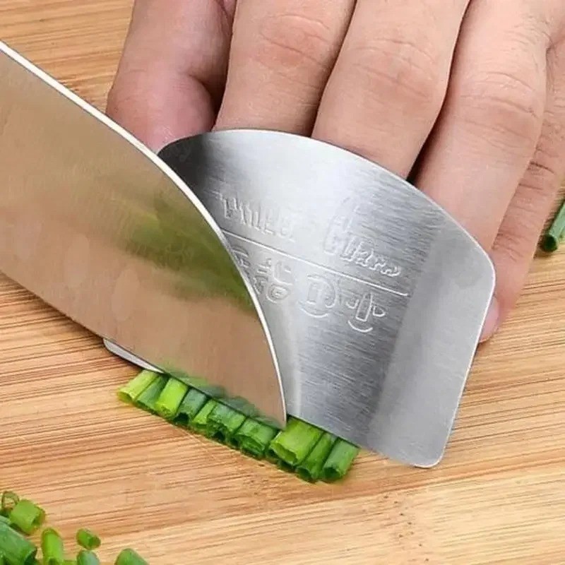 1pc Stainless Steel Finger Protector Kitchen Knife Cutting Safety Guard Tool