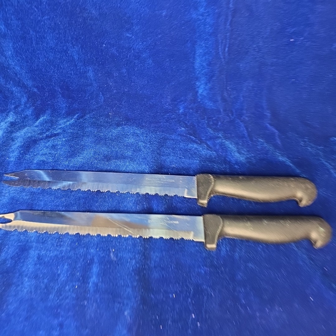 T.V. KNIFE SURGICAL STAINLESS STEAL SERATED TINES CARVING KNIFE 8″ Blade Black
