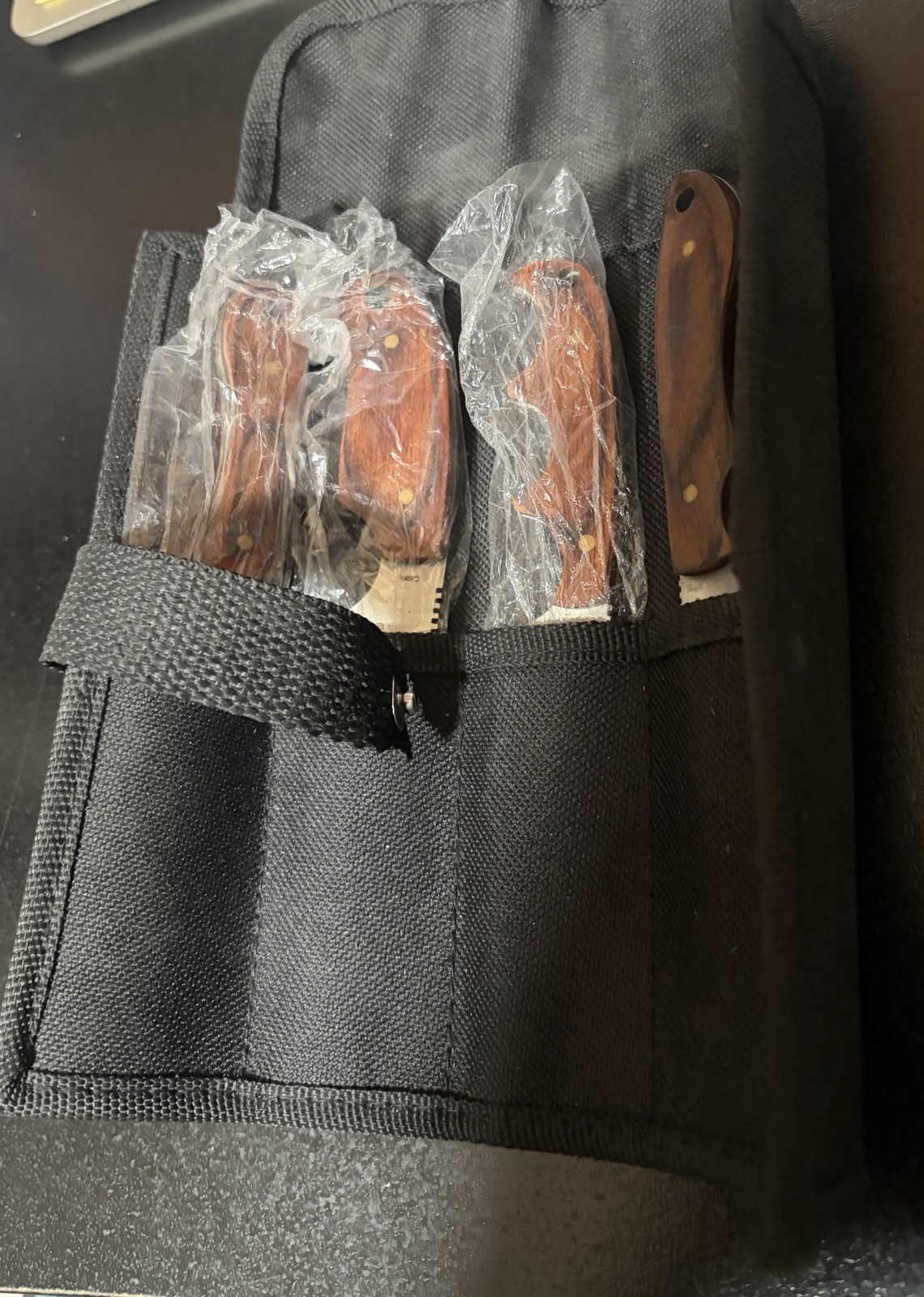 Rige Runner 4 Piece Knife Set – Various Sizes – Fixed Blades with storage case