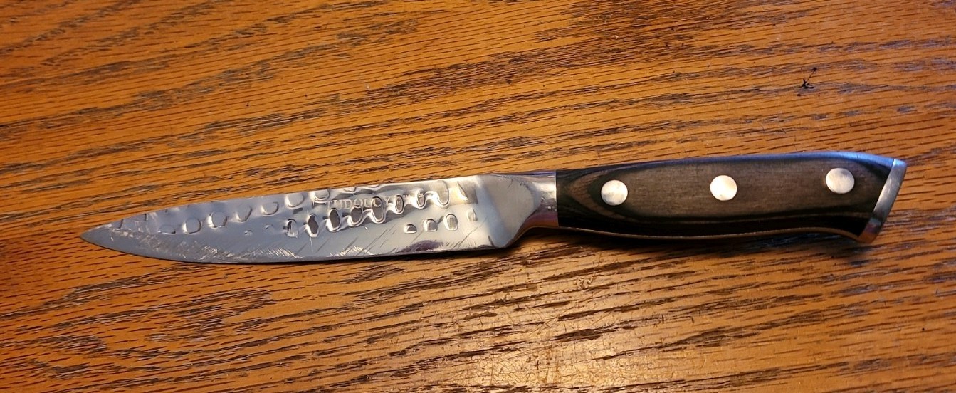 Tudoccy 5 Inch/ 13cm Kitchen Utility Knife. Preowned.