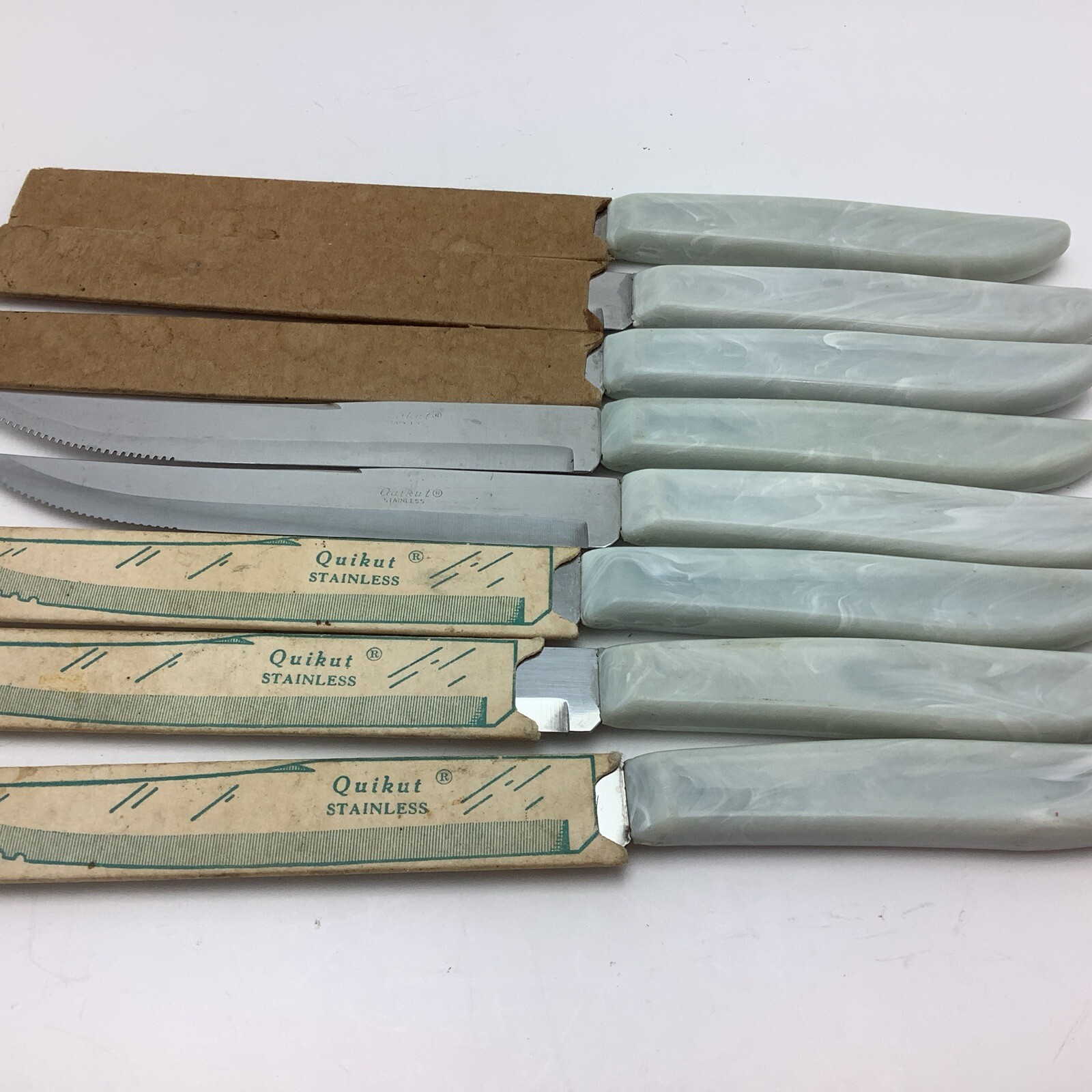 Vtg.Quikut Stainless Hollow Ground Steak Knives w/Tenite Handles 8 Pcs Set Retro