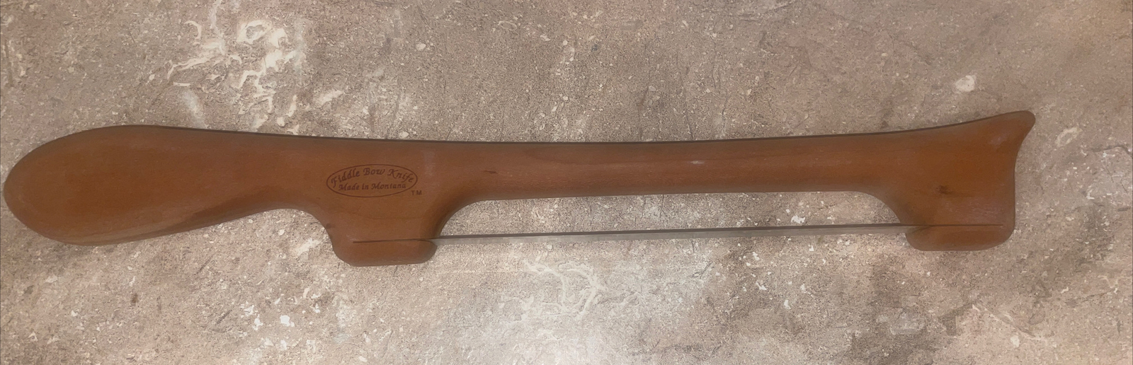 FIDDLE BOW CHEESE KNIFE. RIGHT HAND. Cherry Wood ORIGINAL BOX.
