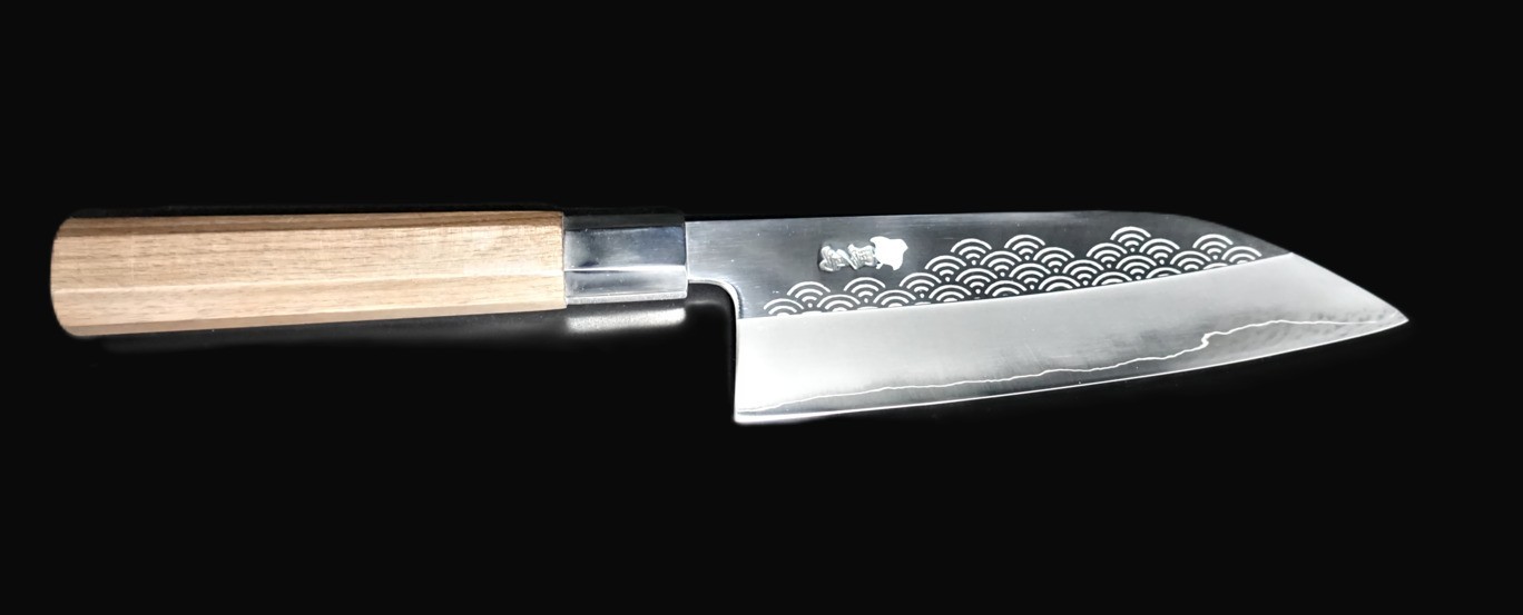 Japanese Tosa Hand-Forged Santoku Knife Ginsan Steel | Hamachidori Artisan Blade