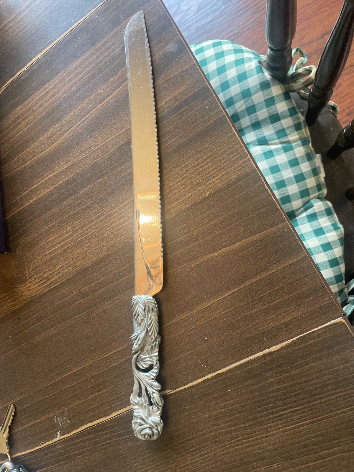 super keen Seagull Pewter bread/ CAKE Knife Used-13 INCHES- Canada