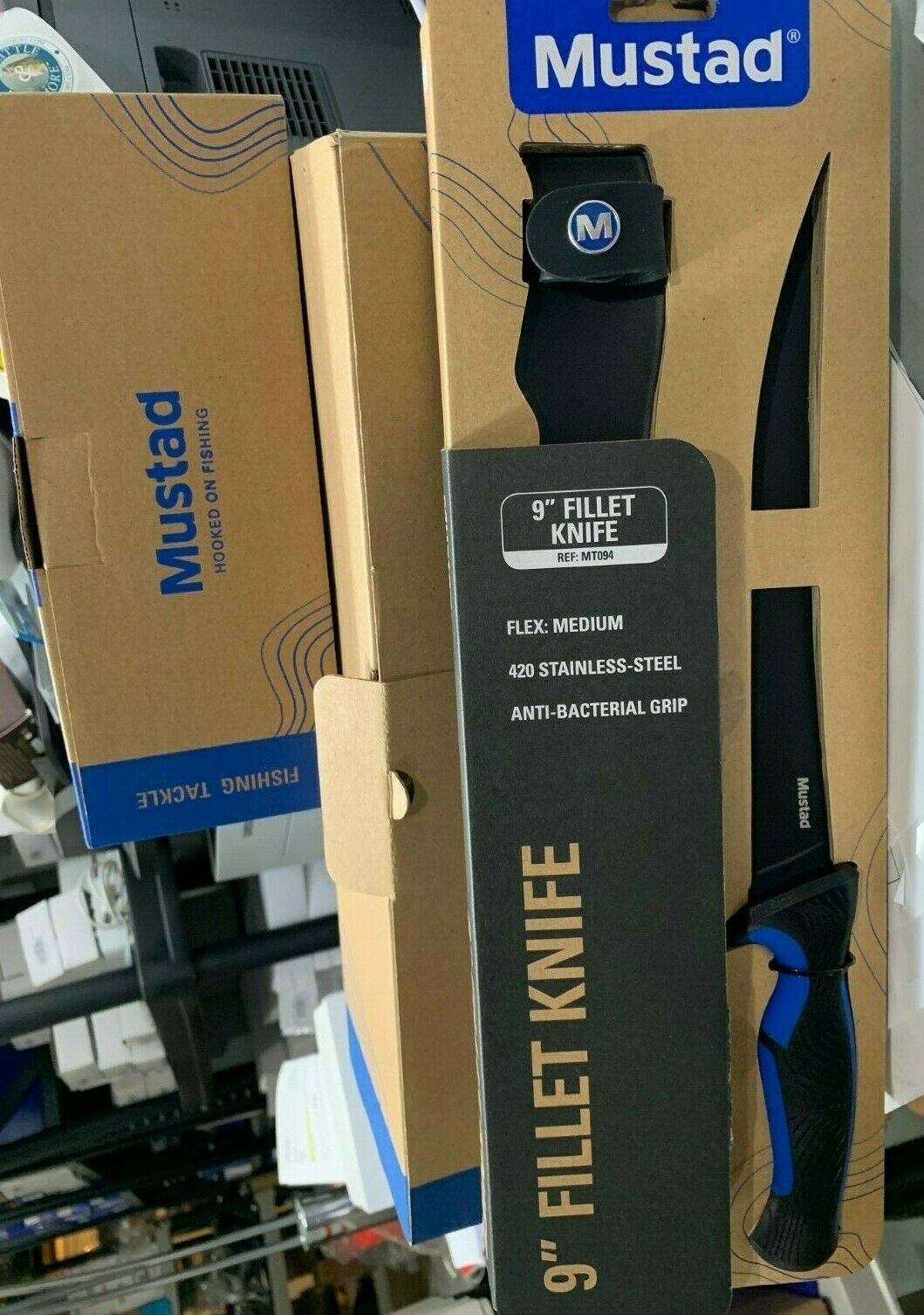 MUSTAD KNIFE MT 094(9″ FILLET KNIFE)420 STAINLESS STEEL/HIGH QUALITY WITH SHEATH