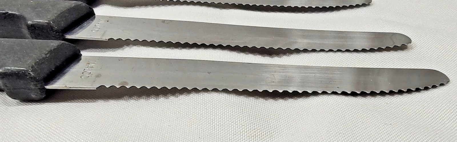 Walco Serrated Steak Knives Lot of 10 Stainless Black Plastic 8.75″ Round Tip