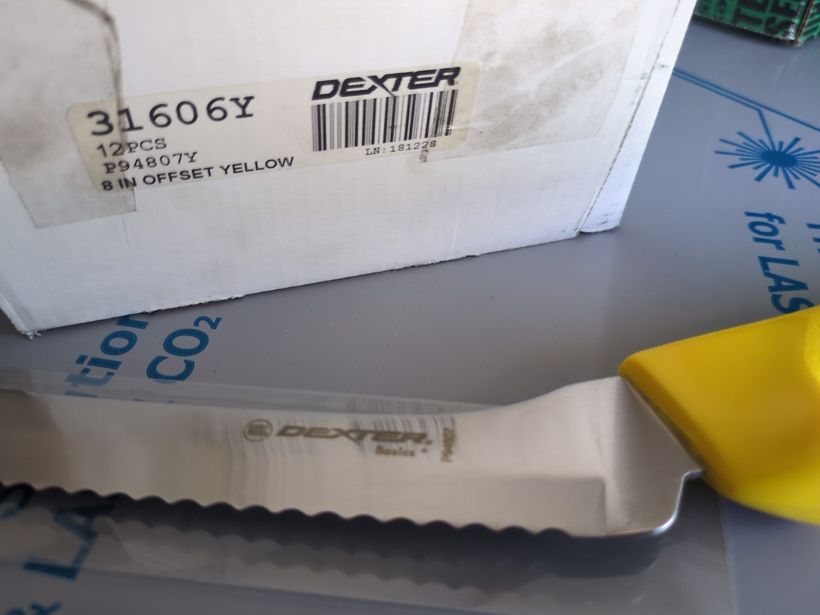 Dexter Russell P94807 8 in Basics® Scalloped Offset Sandwich Knife Yellow 31606