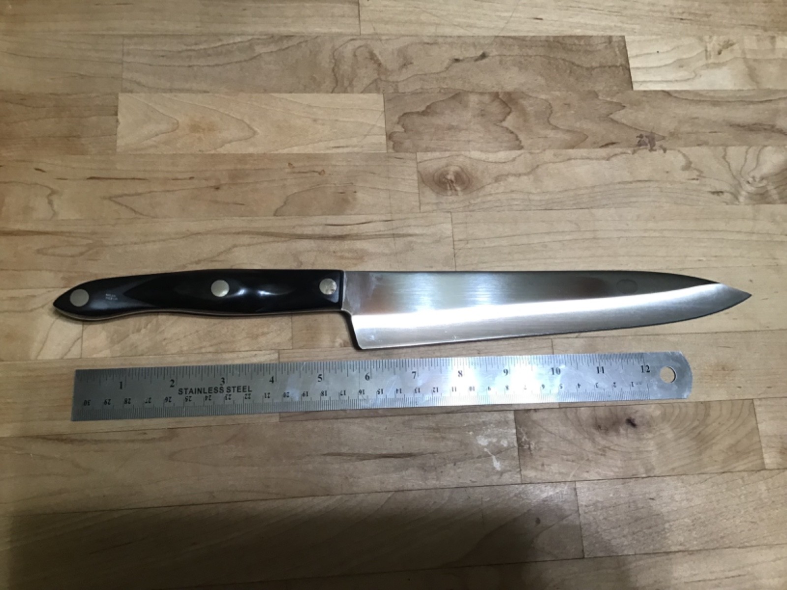 Cutco 1725 9-1/4 inch French Chef’s Knife