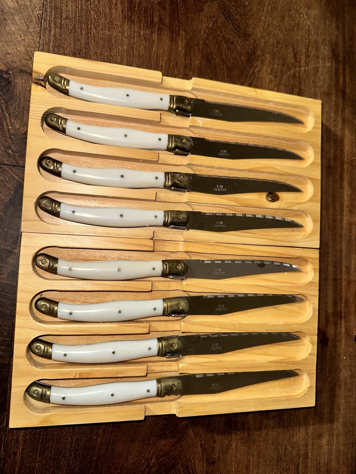 8 Laguiole Inox White Cream Bee Steak Knives Stainless In Wood Boxes