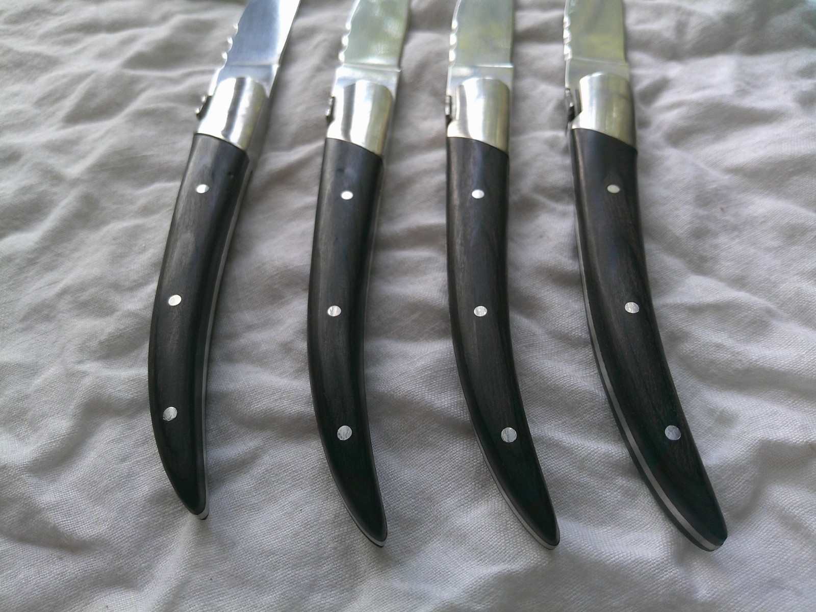 Laguiole Steak Knives France Brown Wood Handles Fleur de Lis and Bee Set of Four