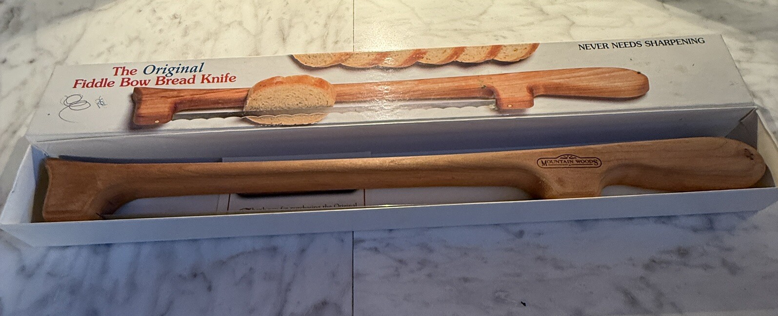 Mountain Woods The Original Fiddle Bow Bread Knife Cherry Wood Right Hand W/ Box