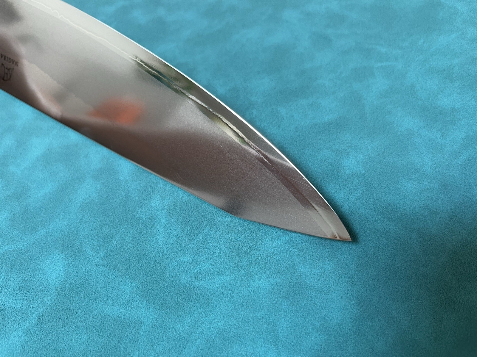 NAGIBA Kiritsuke Chef Knife 8″ 210mm 9Cr 9 Layer Stainless Steel Gyuto Rosewood
