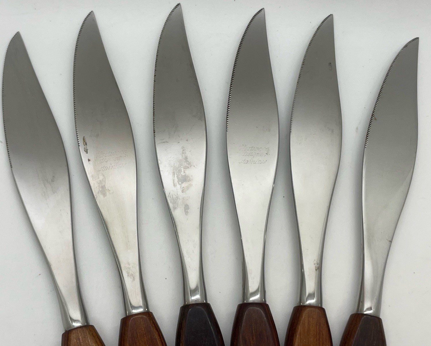 Set of 6 Vintage Fleetwood Designer Steak Knives Stainless with Teak Handles