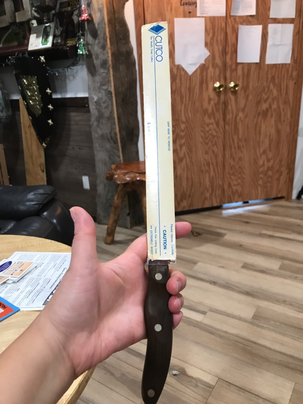 CUTCO # 1024 Serrated Bread Knife 9.5″ Blade 14.5 Inches Total Length VTG