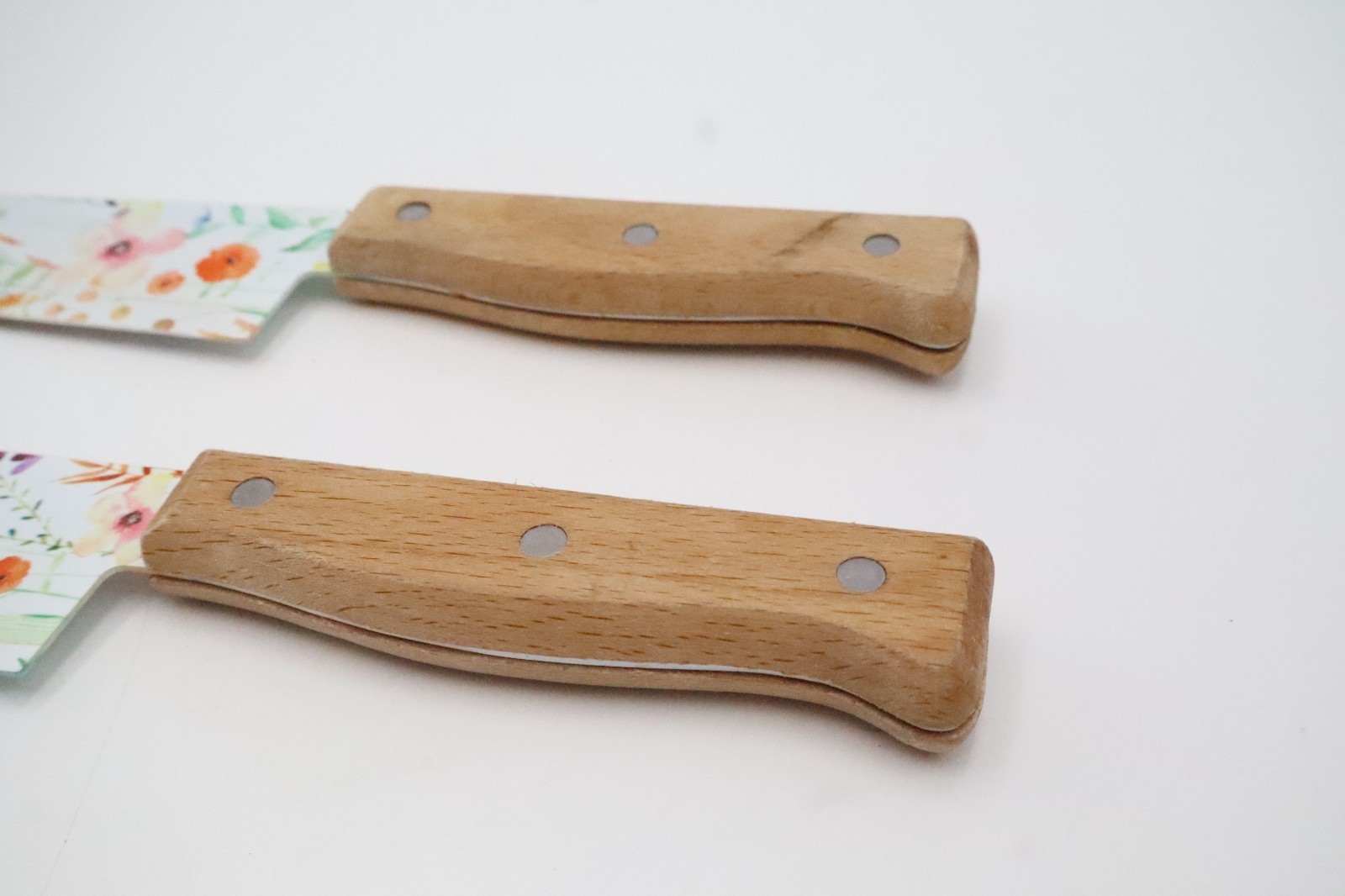 Set of 2 Floral Print Kitchen Knives Wood Handles Chef Santoku Decorative