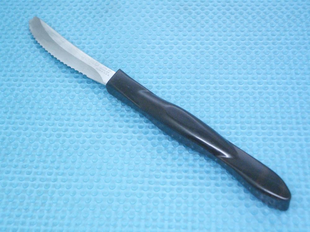 CUTCO #1759 KD Classic Brown Handle Serrated Steak Table Knife Broken Tip