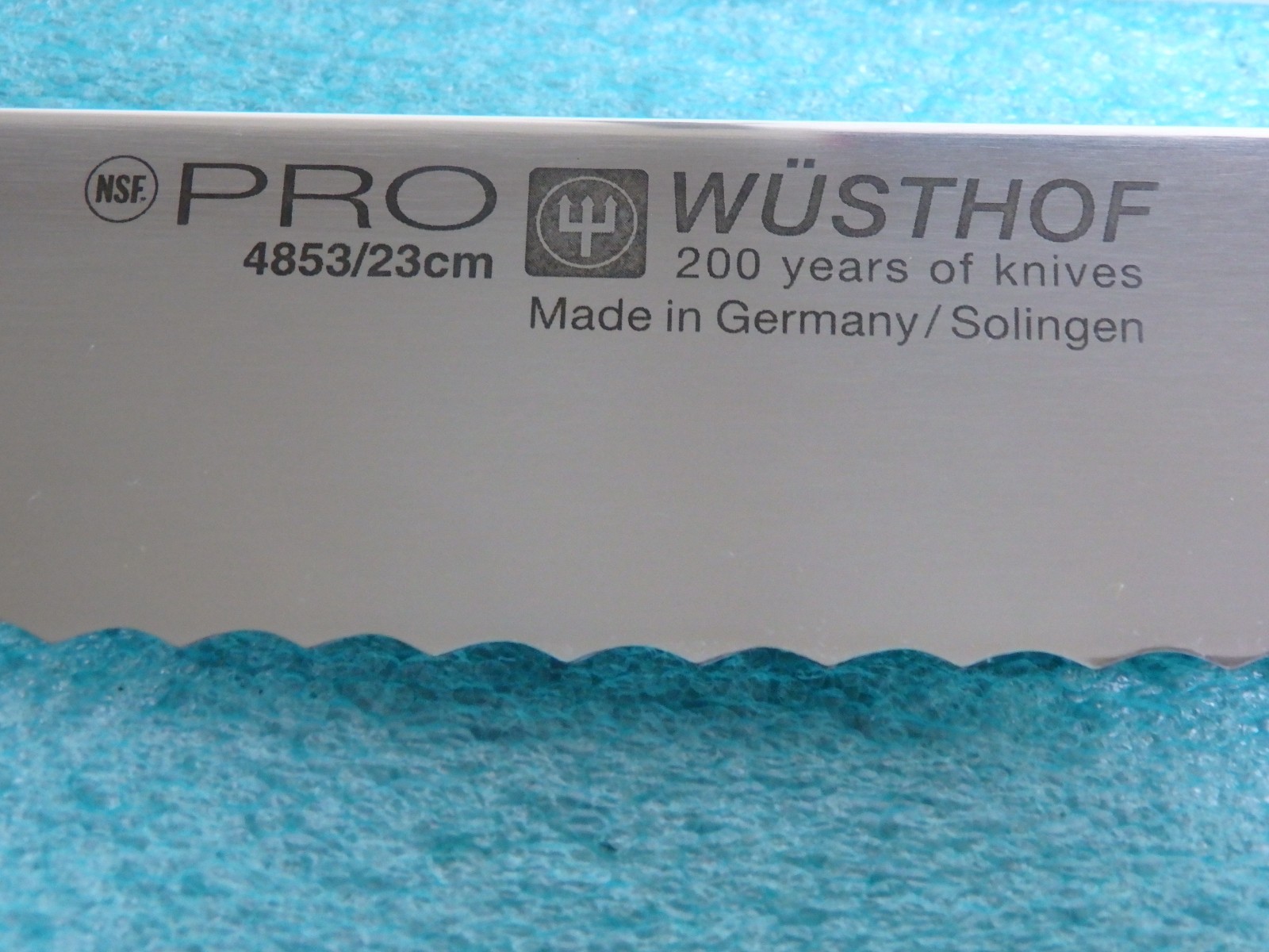 Wusthof pro bread knife 9″ 4853/23cm solingen germany