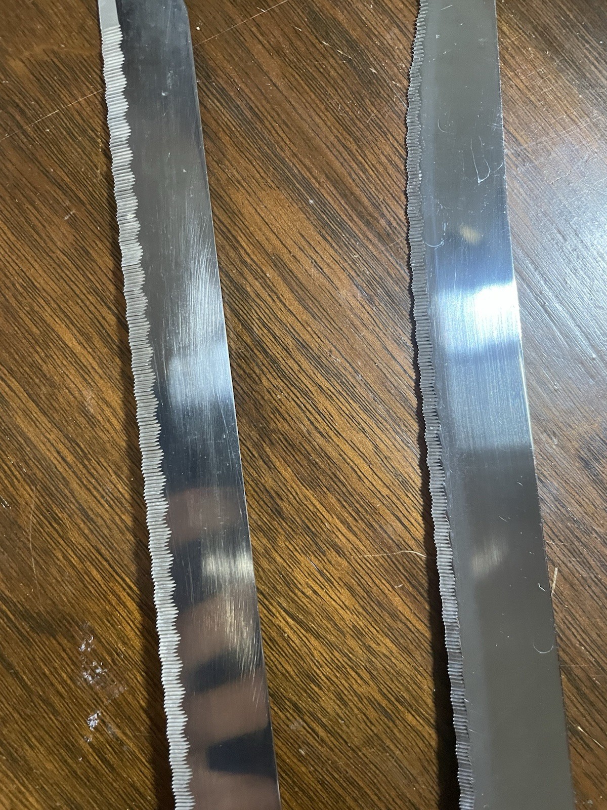Set of 2 Stainless Steel Serrated Steak Knives with Wood Handles 13 Inches Long