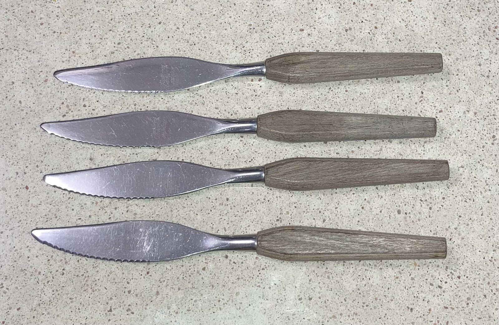 Fleetwood Designer Stainless Steel Teak Handle Steak Knives – Set of 4