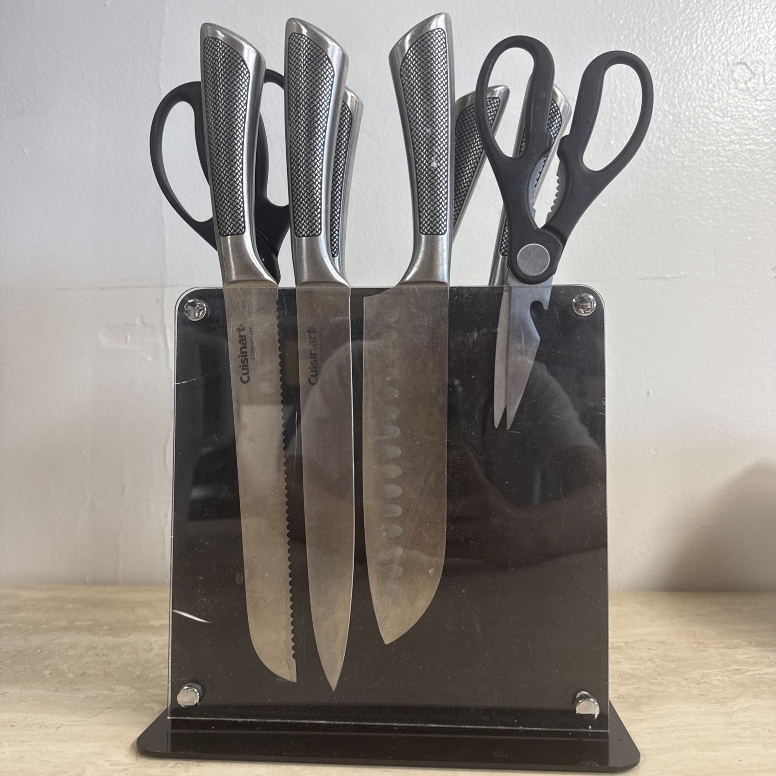 Cuisin Art Preferred QUALITY- 6 Knives 2 Scissors See photos