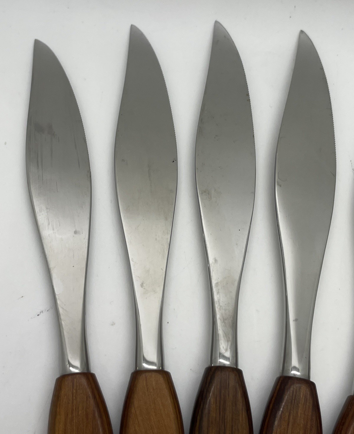 Set of 6 Vintage Fleetwood Designer Steak Knives Stainless with Teak Handles