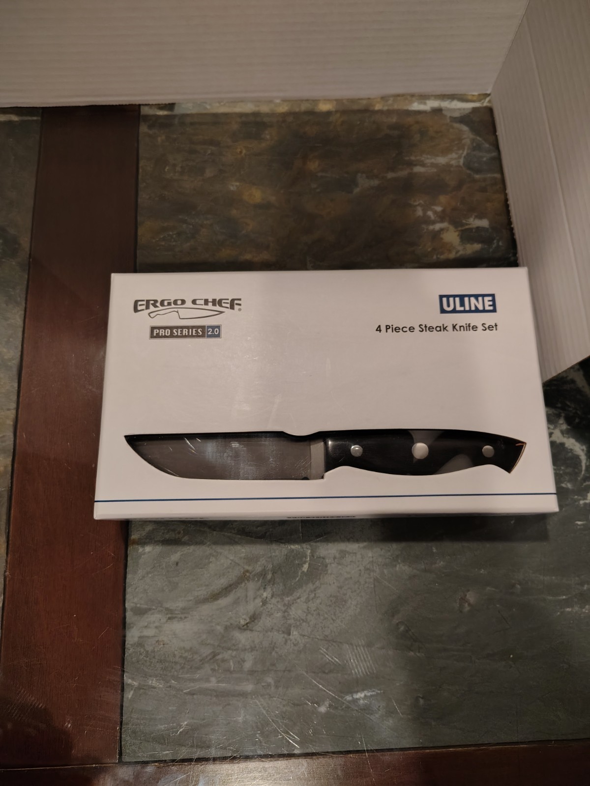 ULINE Ergo Chef Pro Series 2.0 4 Piece Steak Knife Set Stainless Steel Wood Grip