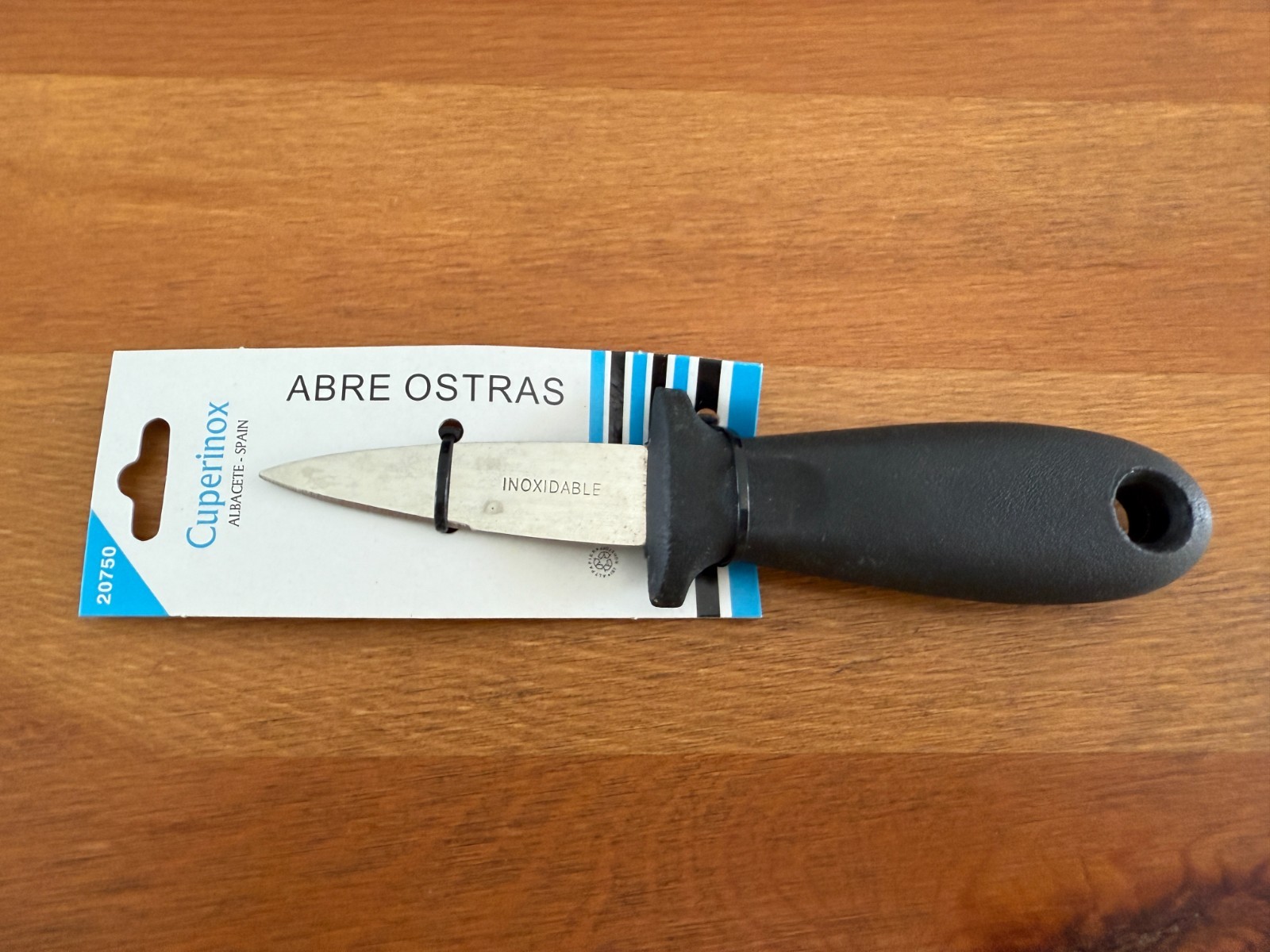 Oyster Shucking Kitchen Knife 2.5″ Stainless Steel Blade Made in Spain