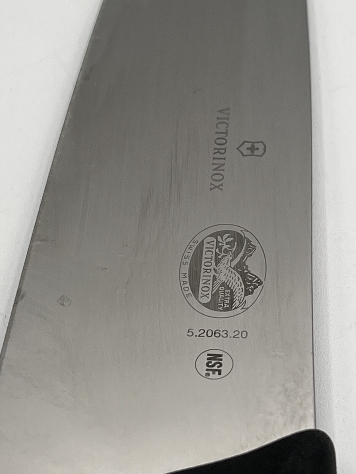 Victorinox Swiss Made Fibrox Pro Chef’s Knife, 8-Inch 5.2063.20