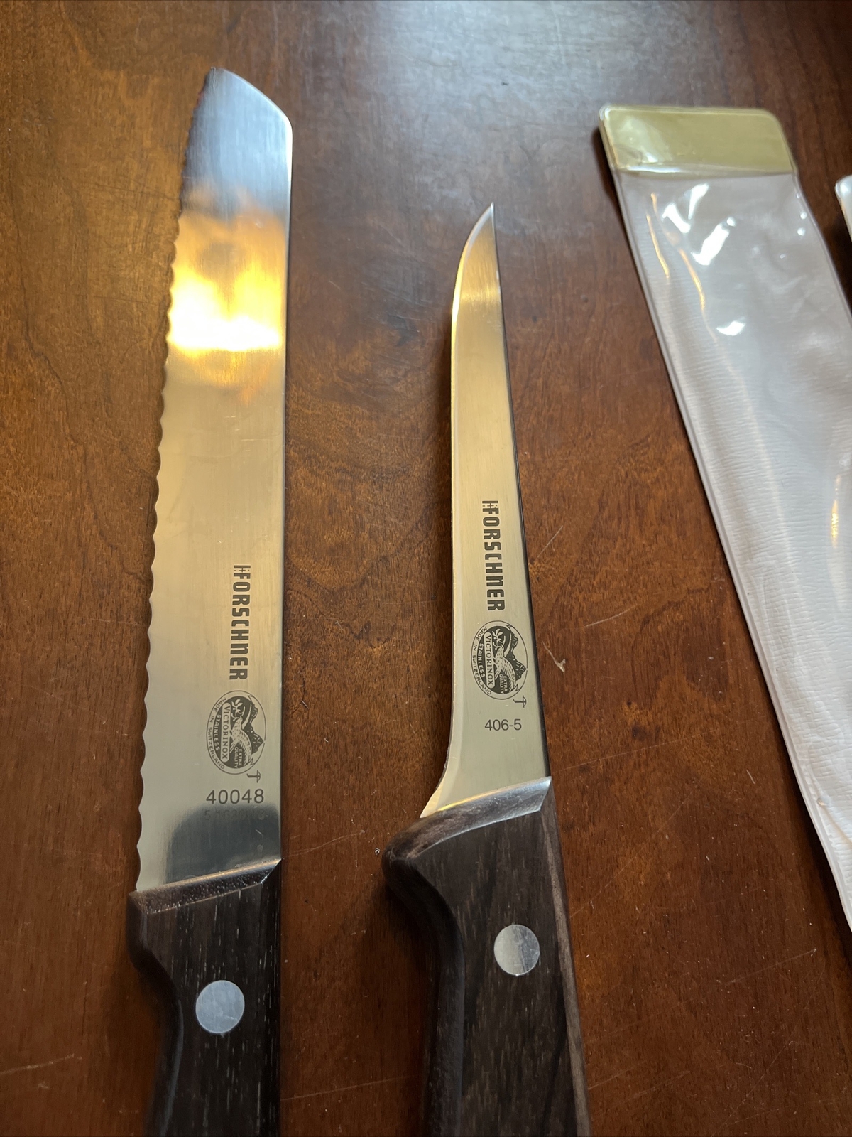 Lot of 4 Forschner Victorinox Knives Models 49010 40521 40048 4065 NICE SHARP!