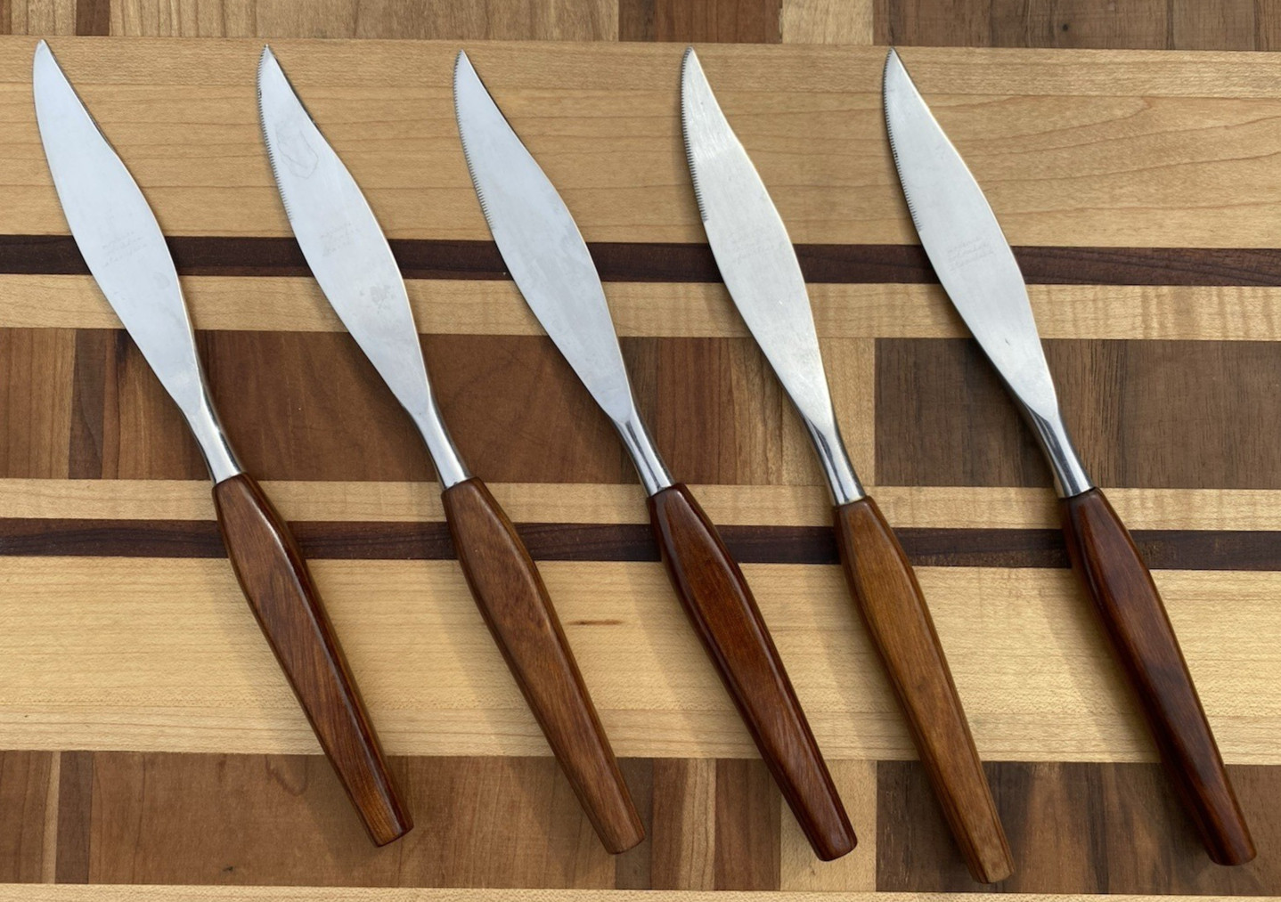 5 1960s MODERNE COLOMBIA STAINLESS KNIVES 4-steak 1-butter MCM Danish-Style Teak