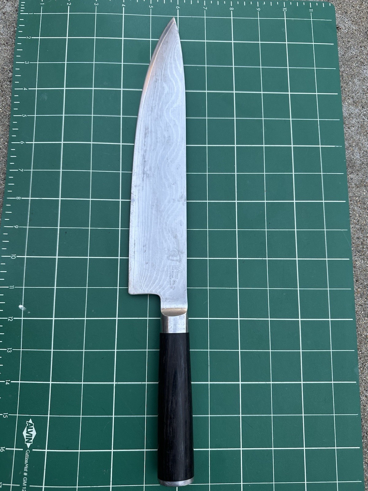 Lot Of 2 KAI SHUN DM-0707 & DM- 0723 Cobalt M.V.Steel 10.5” & 6” Damascus Knife