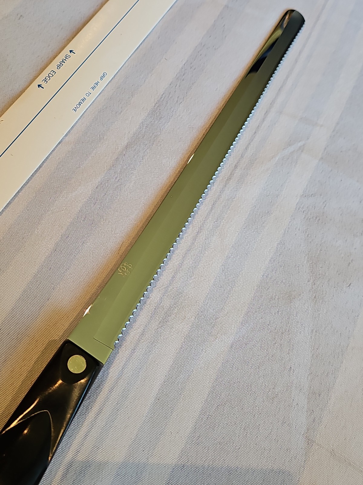 Cutco 1724 9-1/2 Inch Serrated Bread Knife Free shipping