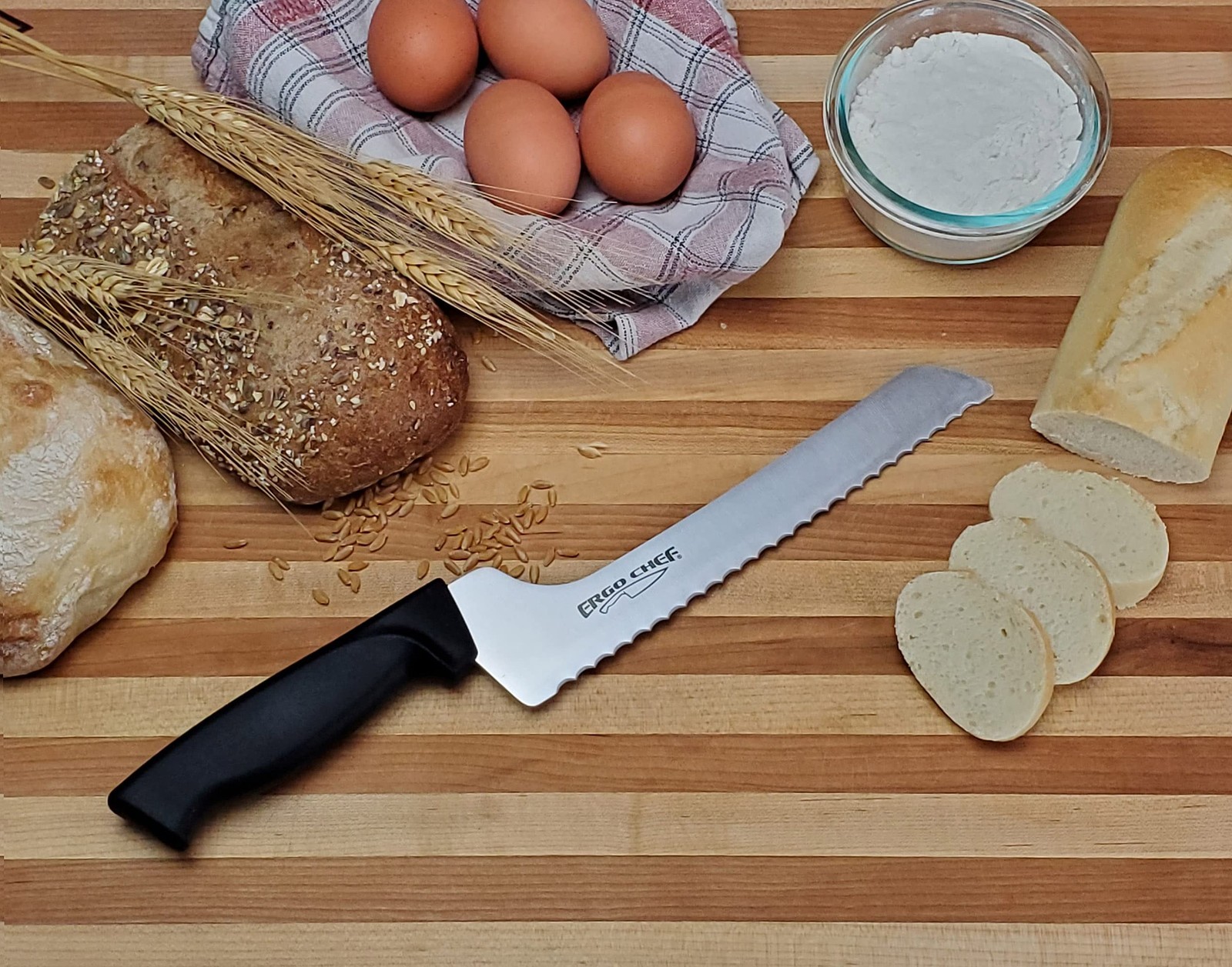 Prodigy Series 8 Inch Black Offset Serrated Bread & Deli Knife Comfort Grip