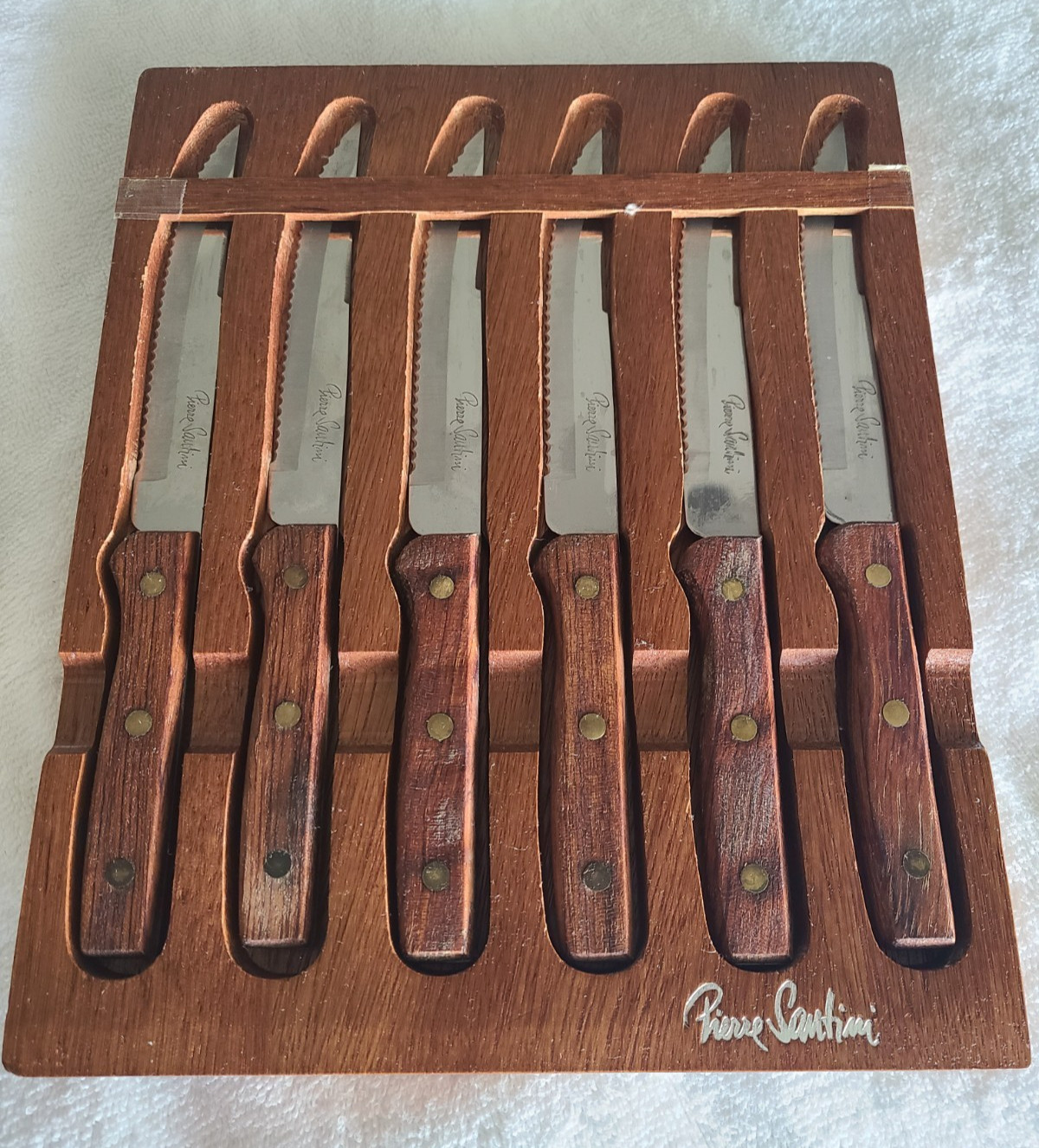 Pierre Santini 6 pc Gourmet Steak Knife Set in Wood Hoster Storage Block