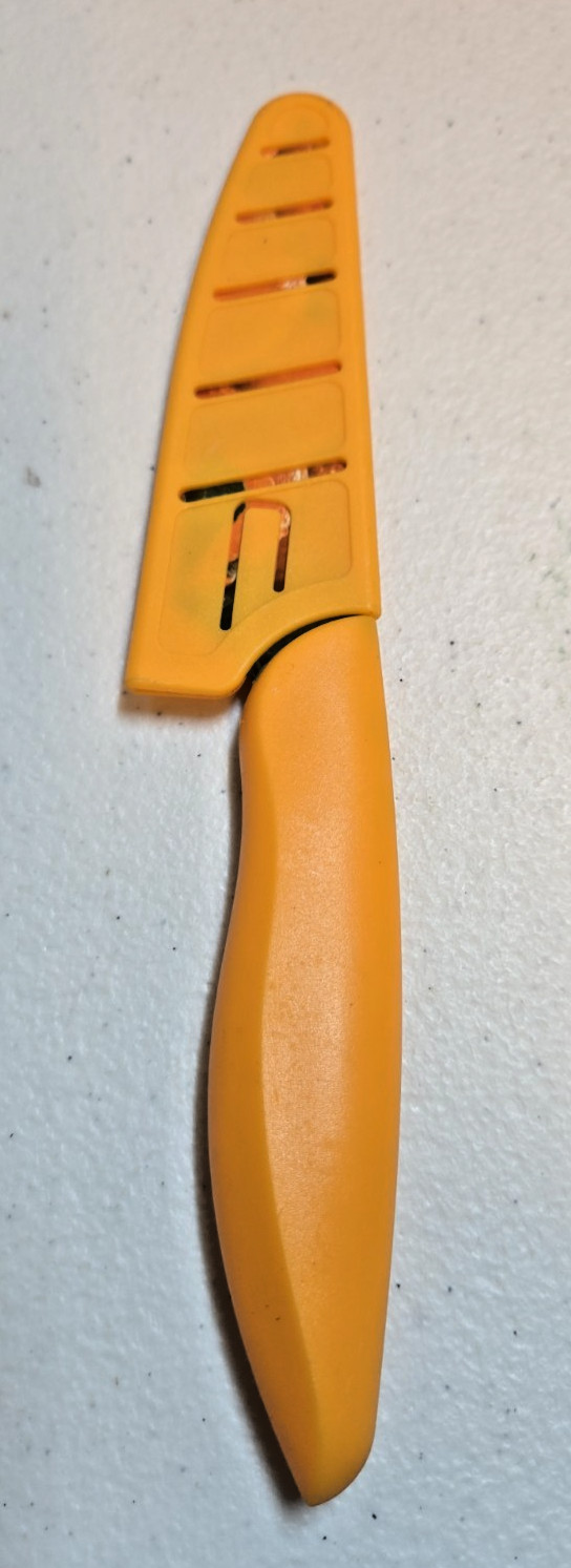 Kai Pure Komachi HD Stainless Steel Utility Knife w/ Cover; Yellow; 9″