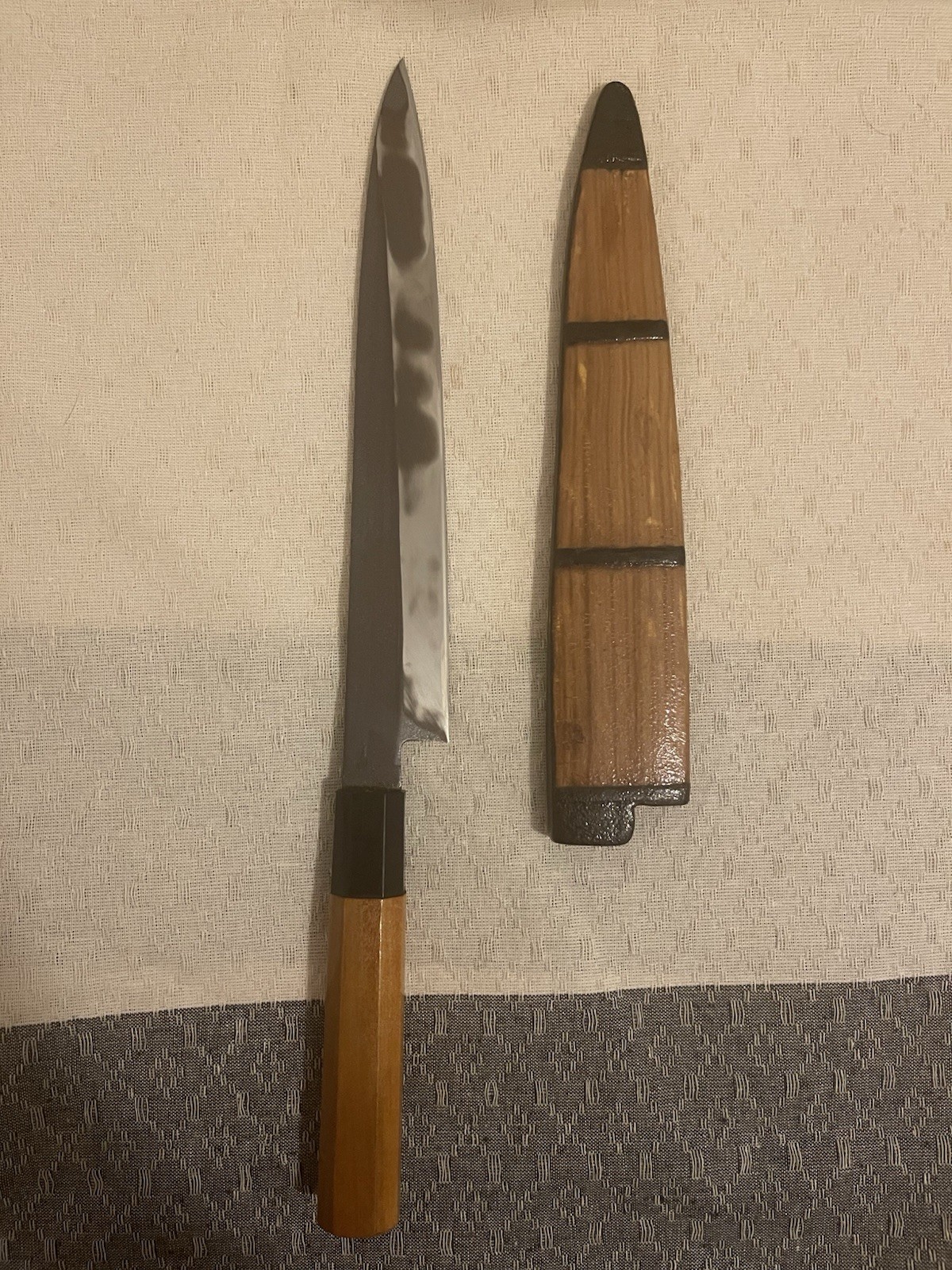 Japanese Yanagiba Knife 220mm Kurozome 黒染め +Saya kitchen knife