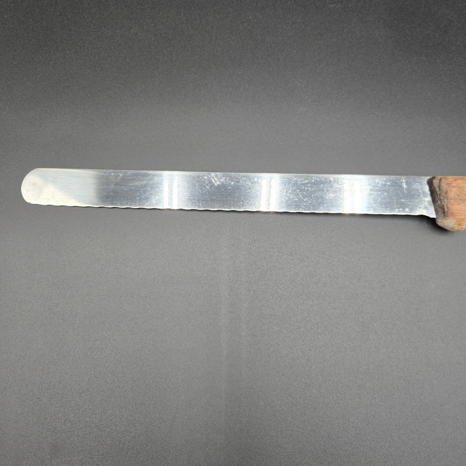Vintage Bread Knife Dexter S46910 Stainless Steel Serrated 9.5″ Blade 3/4 Tang