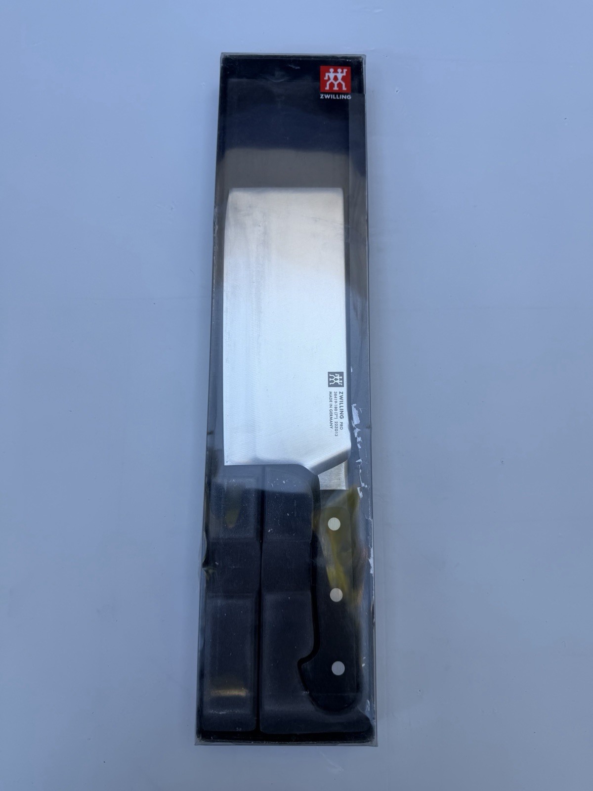 Zwilling J.a. Henckels Pro 7″ Chinese Chef’s Knife/Vegetable Cleaver (38419-183)