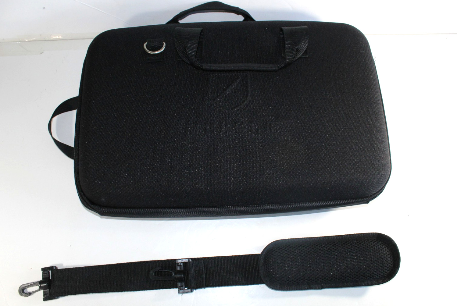 Mercer Culinary Hard Knife Case 18″ x 12″ x 4″ – 10 Knife
