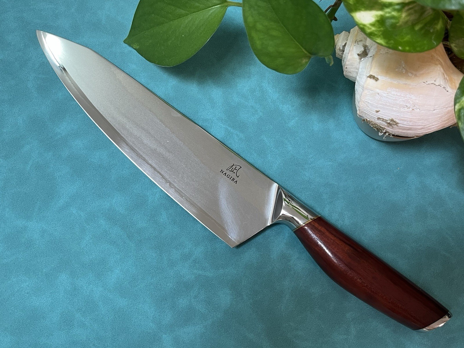 NAGIBA Kiritsuke Chef Knife 8″ 210mm 9Cr 9 Layer Stainless Steel Gyuto Rosewood