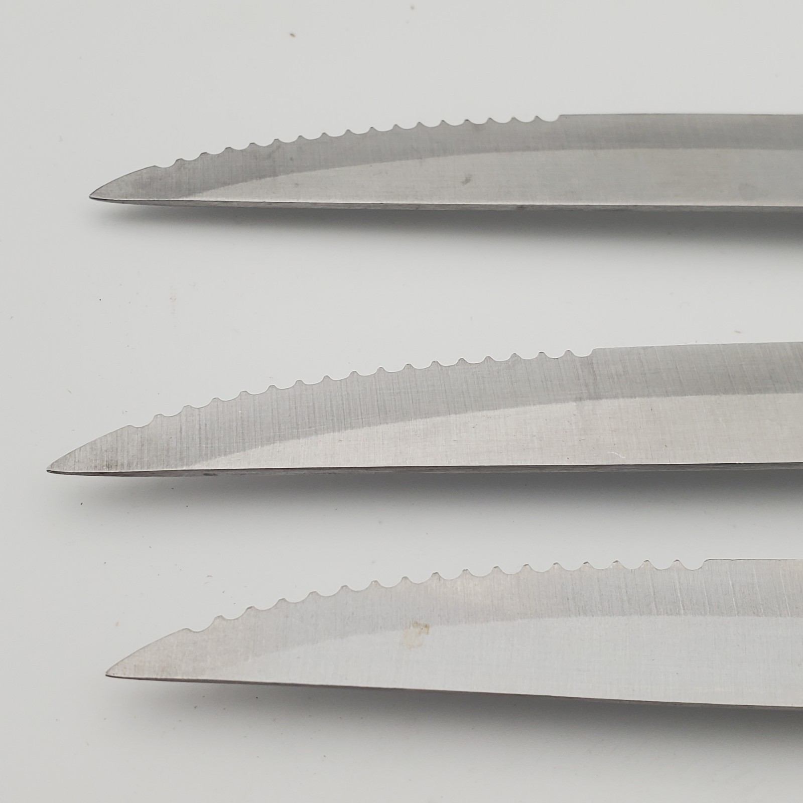 Set 4 Philippe Richard Stainless Steel Serrated Steak Knives