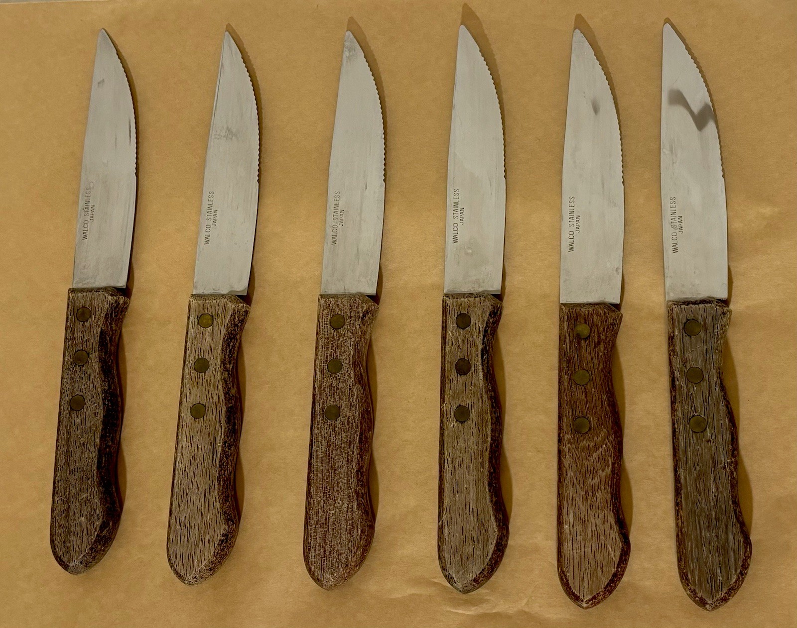 Set of 6 Walco Stainless Steel Steak Knives, Used