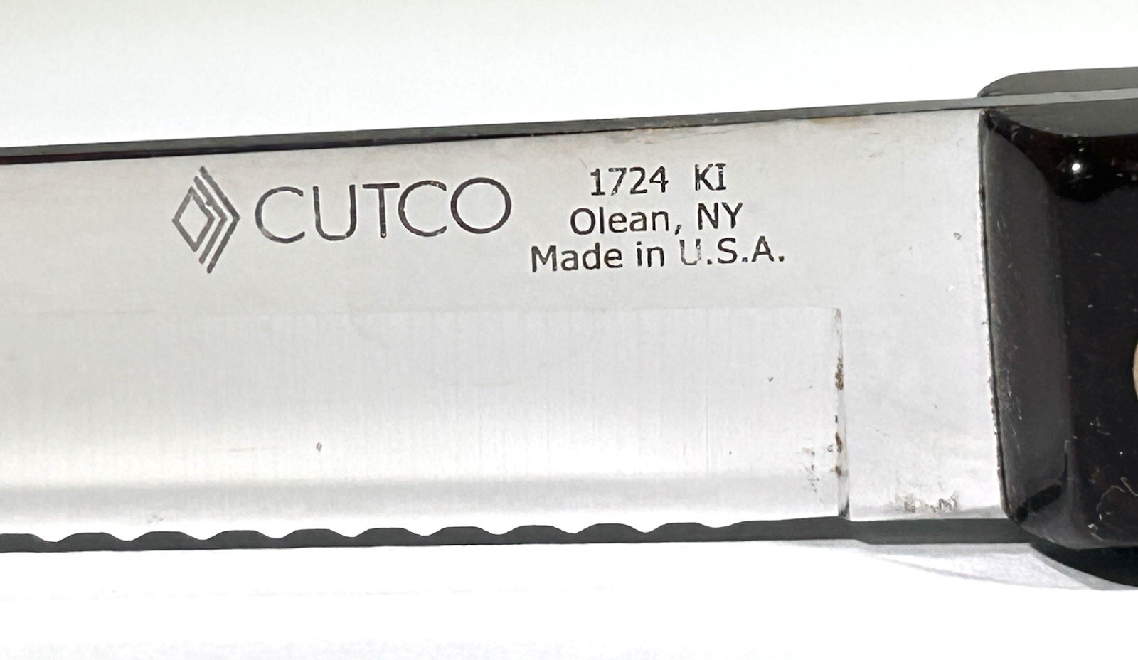 Cutco 1724 9.75” Bread Knife Classic Brown Orange Swirl Handle • 15 3/8” Overall