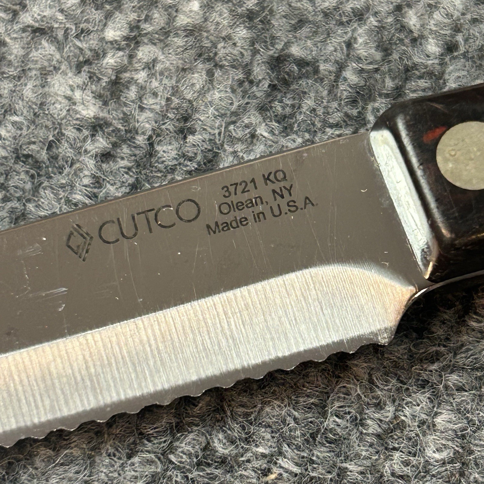 Cutco 3721 KQ Serrated Knife Santoku Trimmer Dark Brown Handle