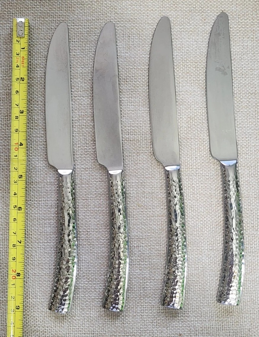 LOT OF 4 VIETNAM 🇻🇳 TOWLE c2012 TEXTURE HAMMERED NEW FRENCH SOLID KNIVES 🍽