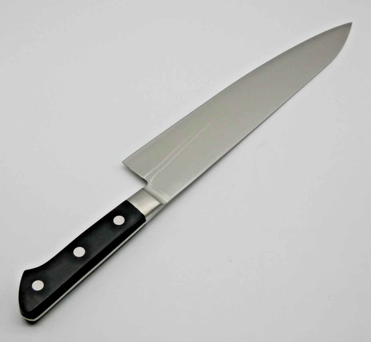 Fuji Cutlery Chef’s Gyuto Knife 240mm Molybdenum Stainless Steel Japan Finished