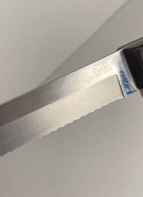 VTG CUTCO 1724 KH Classic Serrated Slicer 9-3/4″ Dbl D edge Bread & Meat Knife