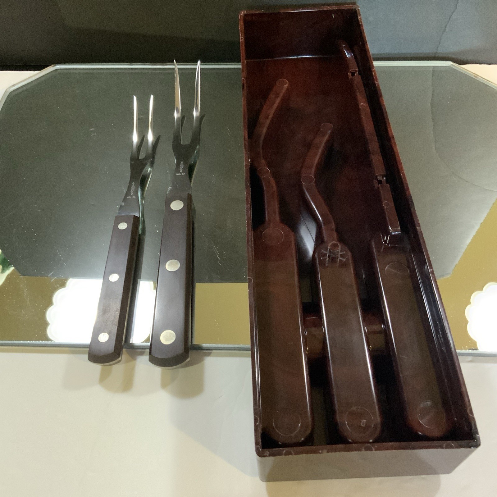 Vintage Cutco 2 Meat Forks Bakelite Style Tray Honing Stone Stainless Steel #69
